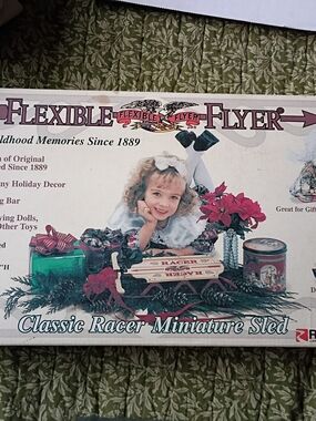 Vintage Flexible Flyer Classic Racer Miniature Sled.